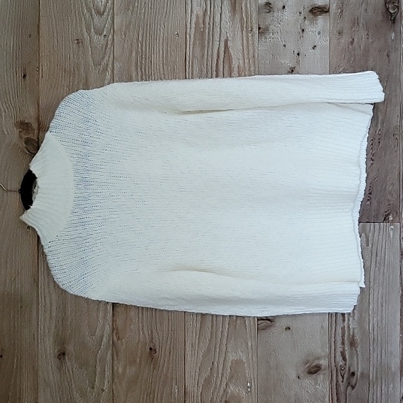 Vince Size XSmall Cream Chunky Turtleneck Wool Blend Sweater NWT - Picture 1 of 7